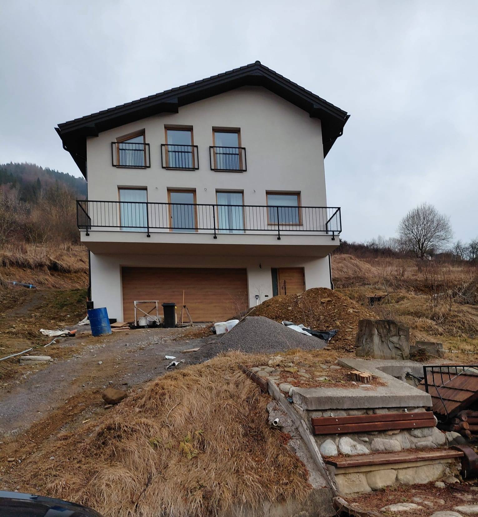 Balkón a francúzske okná